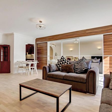 South Kensington - Point West Residences ロンドン エクステリア 写真