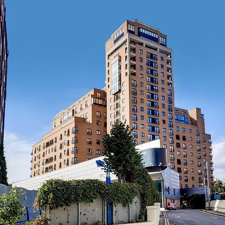 South Kensington - Point West Residences ロンドン エクステリア 写真