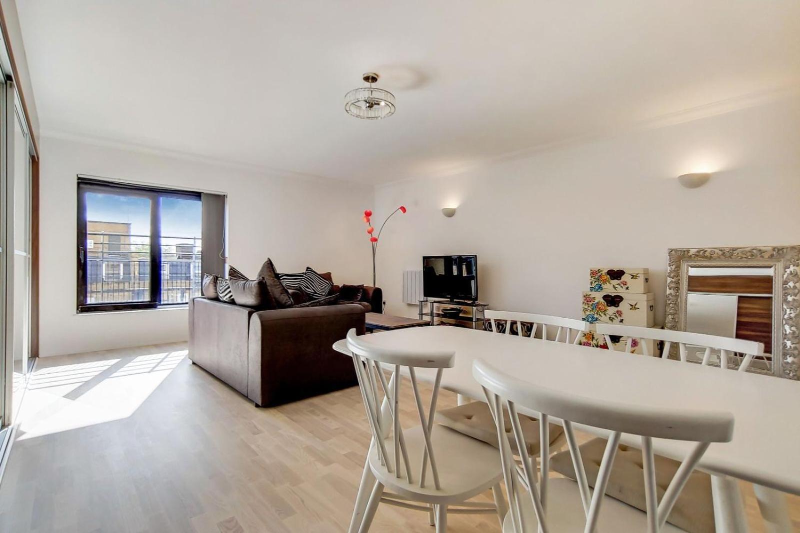 South Kensington - Point West Residences ロンドン エクステリア 写真